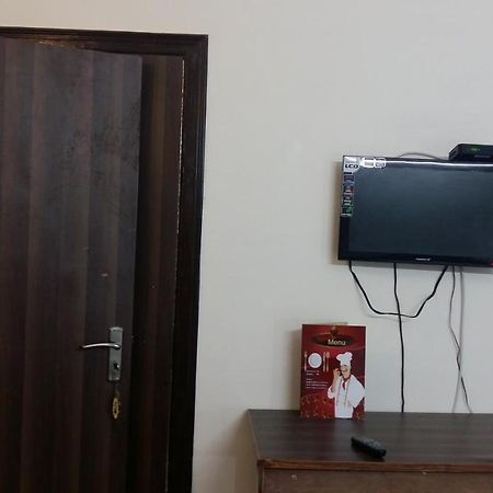 Hotel Le Talbot Шимла Экстерьер фото